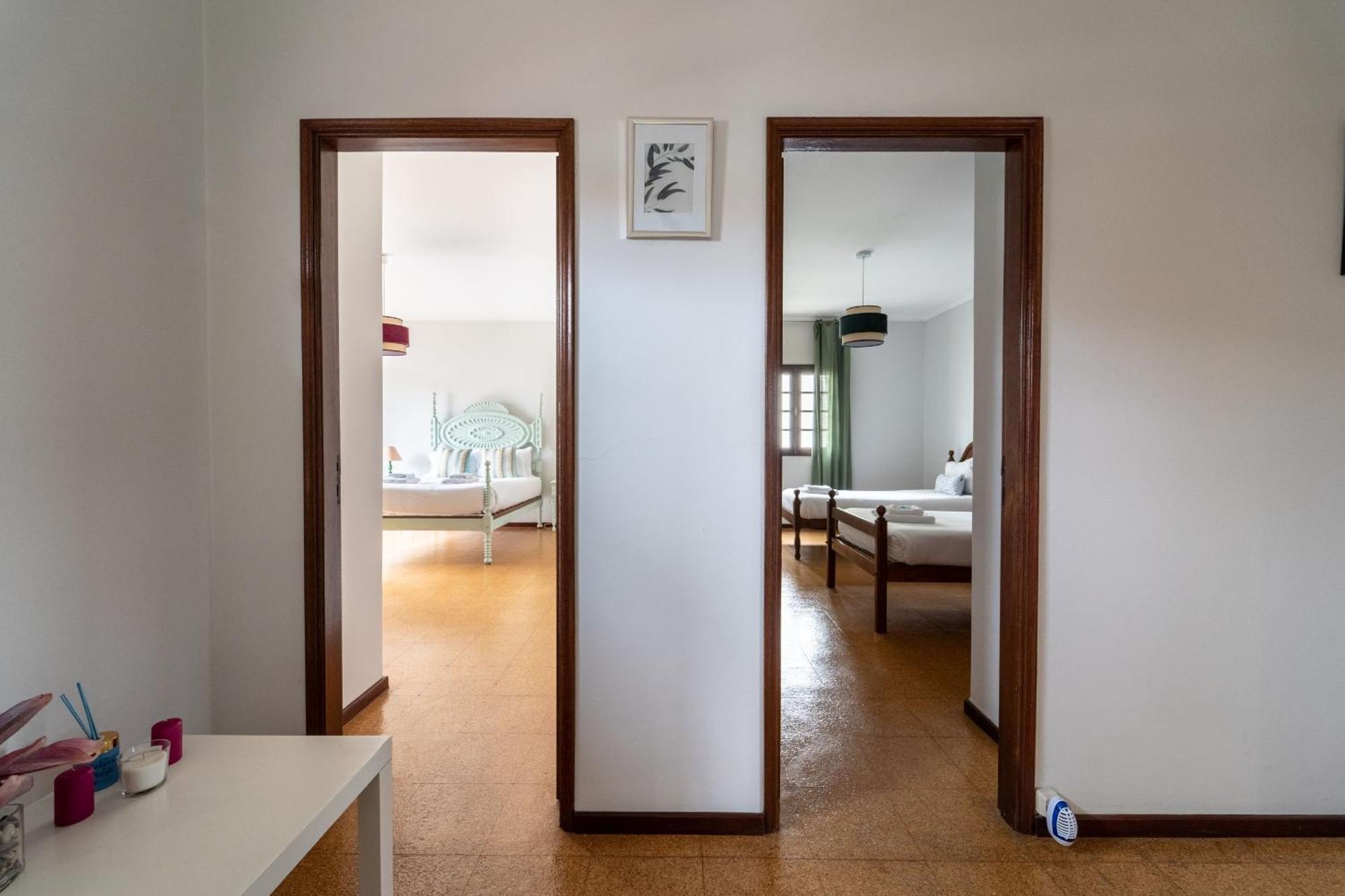 Amorosa Villa, 500M From The Beach By House And People Extérieur photo