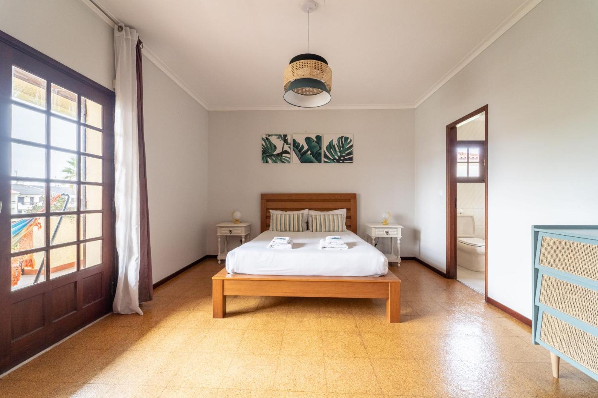 Amorosa Villa, 500M From The Beach By House And People Extérieur photo